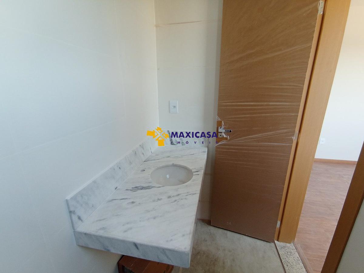 Casa, Santa Mônica, 3 Quartos, 2 Vagas, 1 Suíte