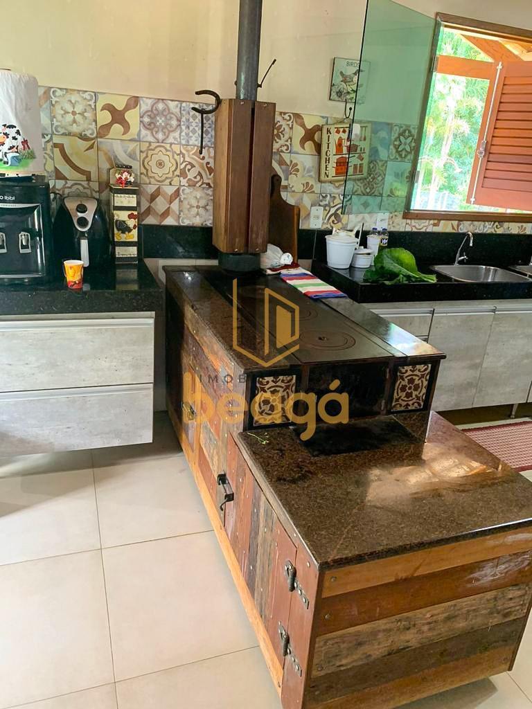 Fazenda, Iporanga, 4 Quartos, 10 Vagas, 2 Suítes