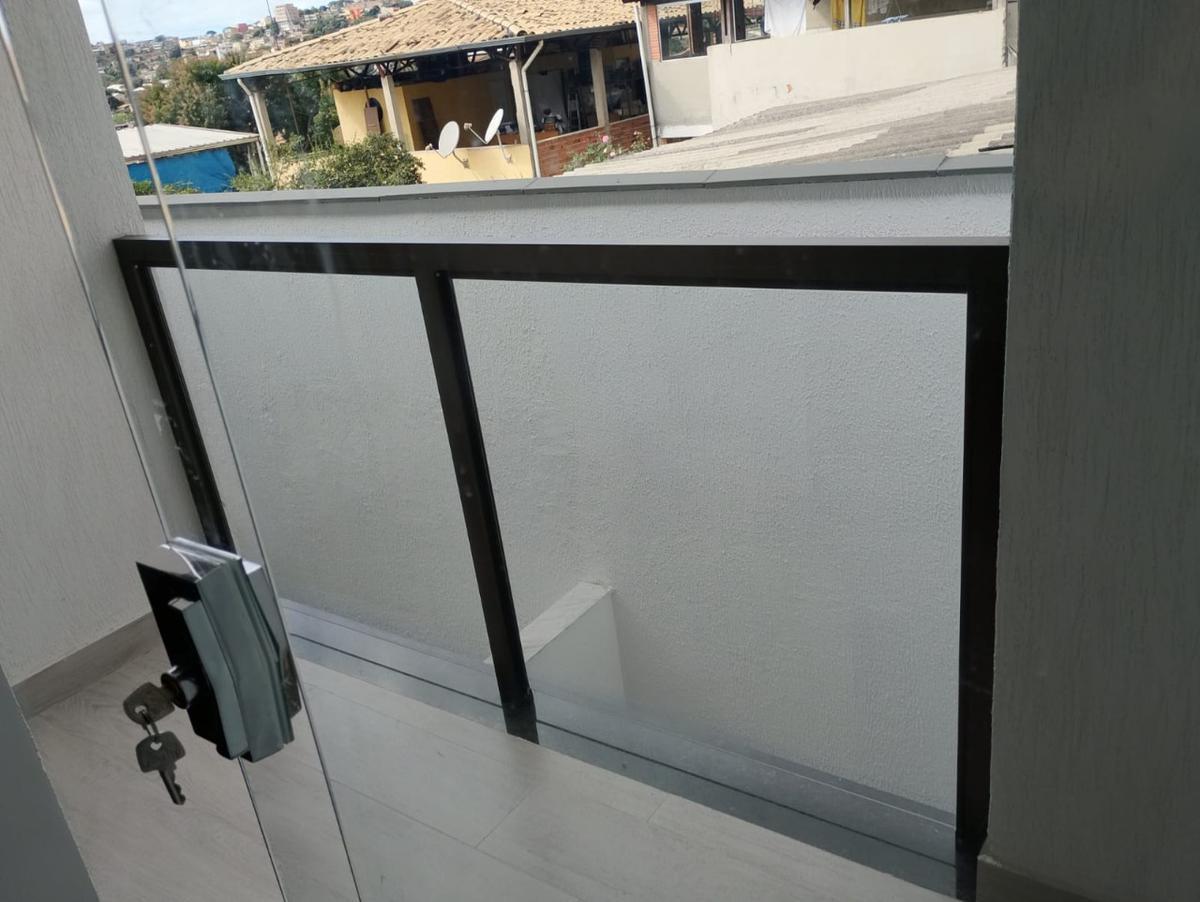 Casa, Candelária, 2 Quartos, 2 Vagas, 1 Suíte