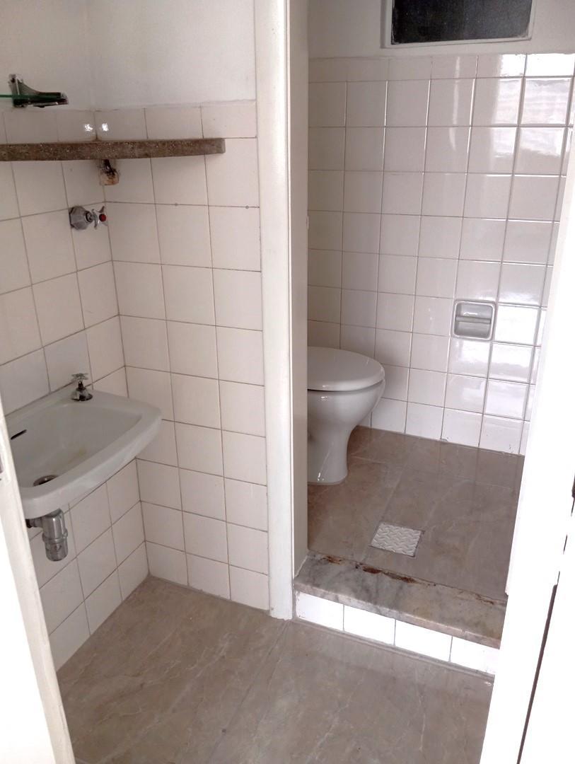 Sala, Centro