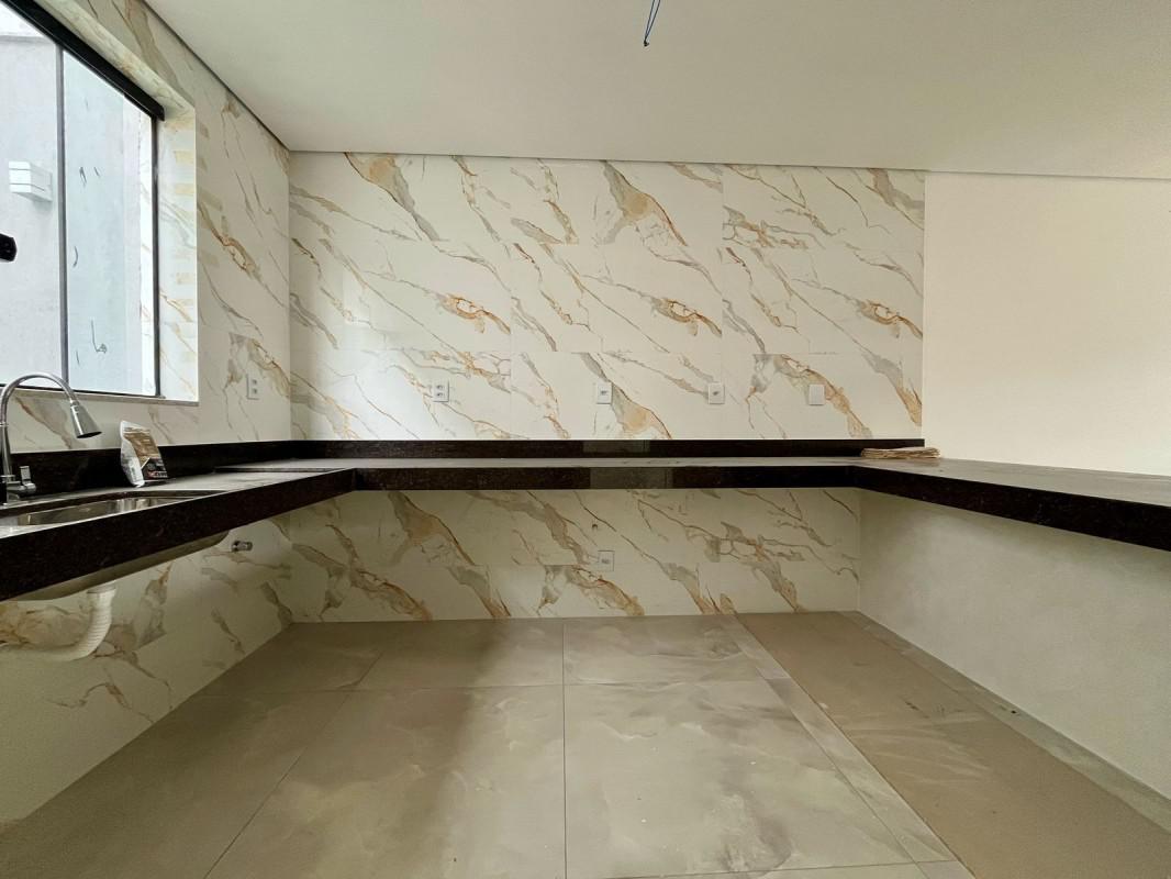 Casa, Cândida Ferreira, 3 Quartos, 2 Vagas, 1 Suíte