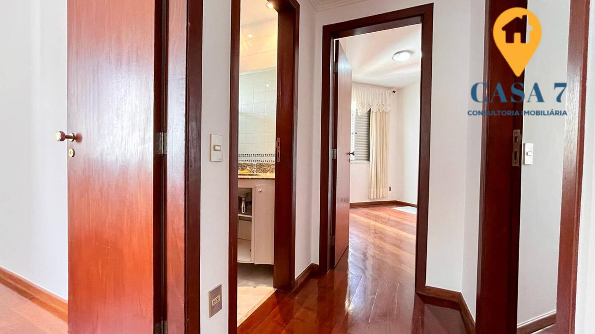 Apartamento, Funcionários, 2 Quartos, 1 Vaga, 1 Suíte