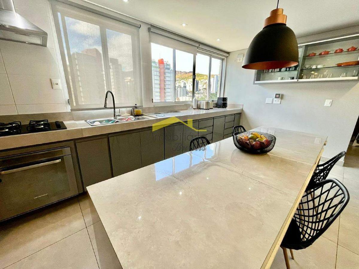 Cobertura, Savassi, 2 Quartos, 2 Vagas, 1 Suíte