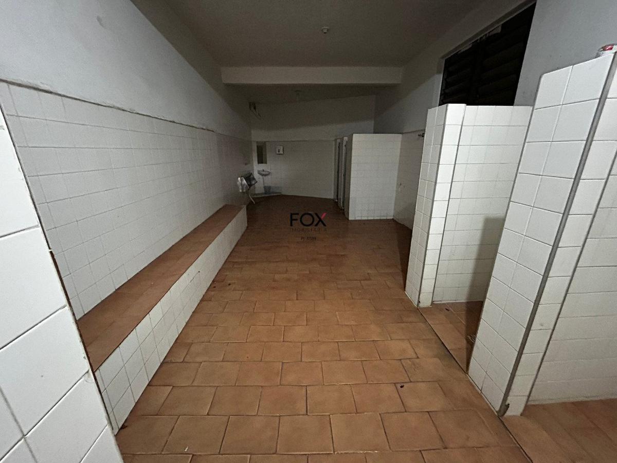 Prédio, Sagrada Família, 0 Quarto, 0 Vaga