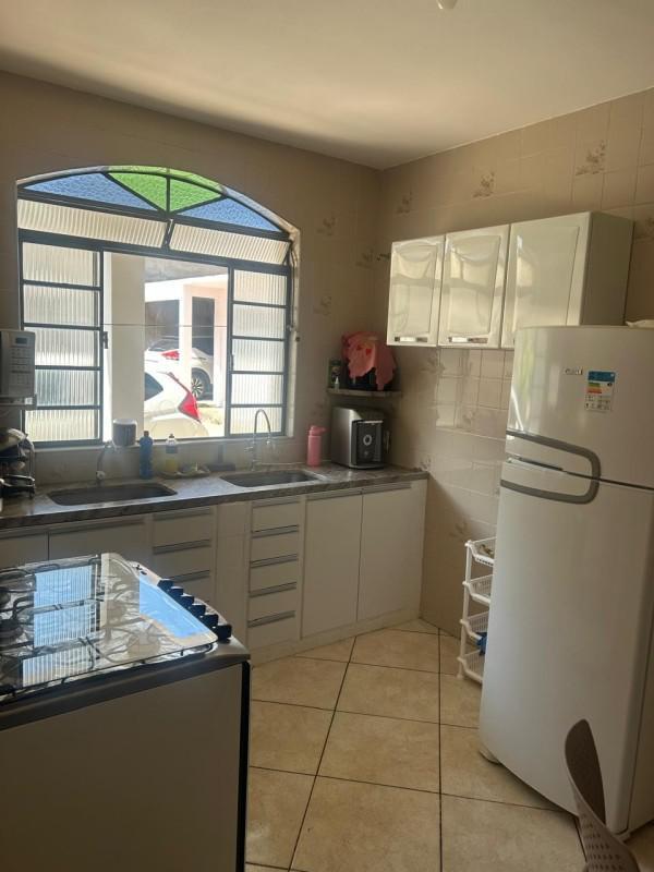 Casa, Fernão Dias, 3 Quartos, 8 Vagas
