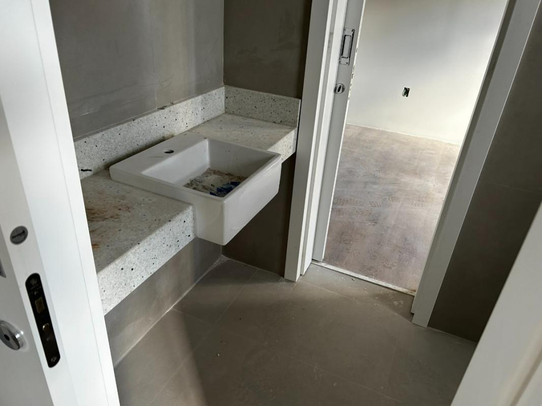 Apartamento, Serra, 3 Quartos, 3 Vagas, 1 Suíte
