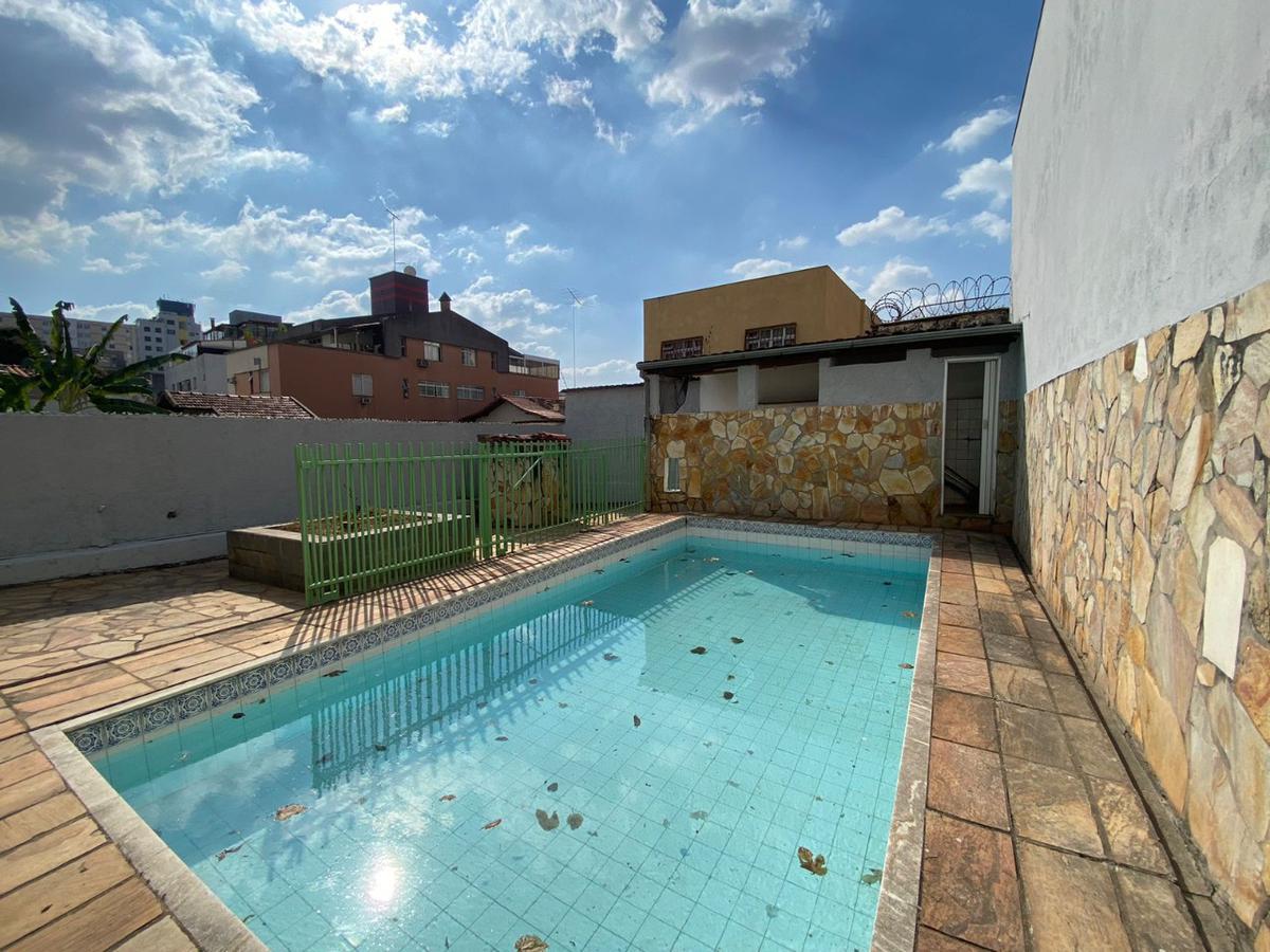 Casa, Colégio Batista, 5 Quartos, 3 Vagas, 1 Suíte