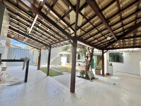 Casa, Alípio de Melo, 5 Quartos, 4 Vagas, 2 Suítes