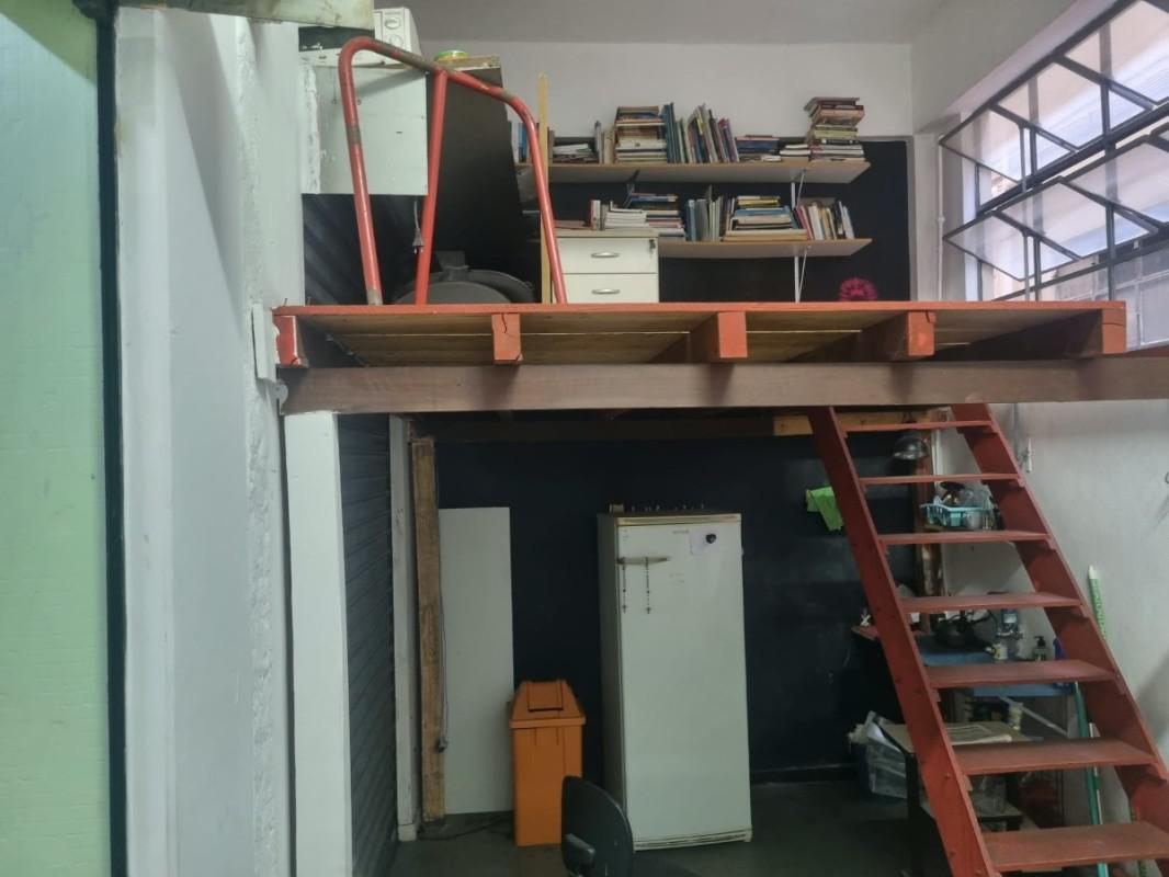 Sala, Centro, 1 Quarto, 0 Vaga