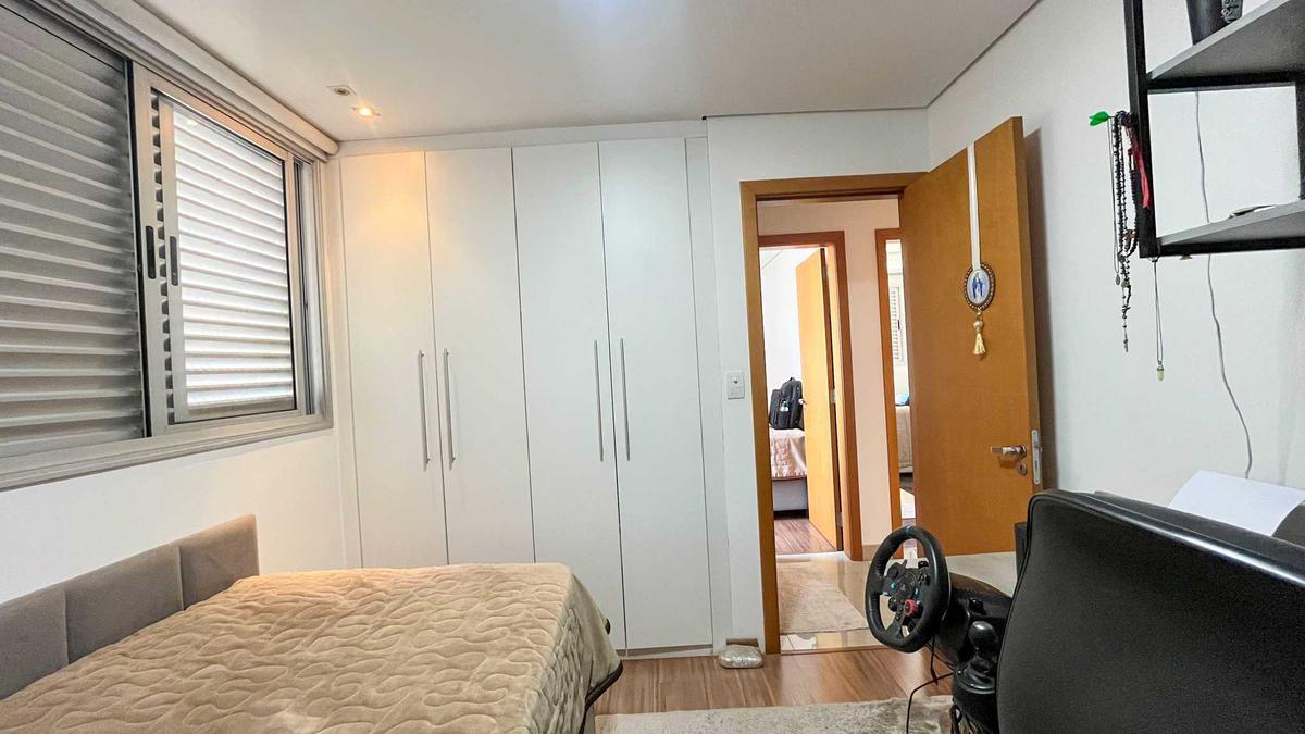 Cobertura, Buritis, 4 Quartos, 4 Vagas, 2 Suítes