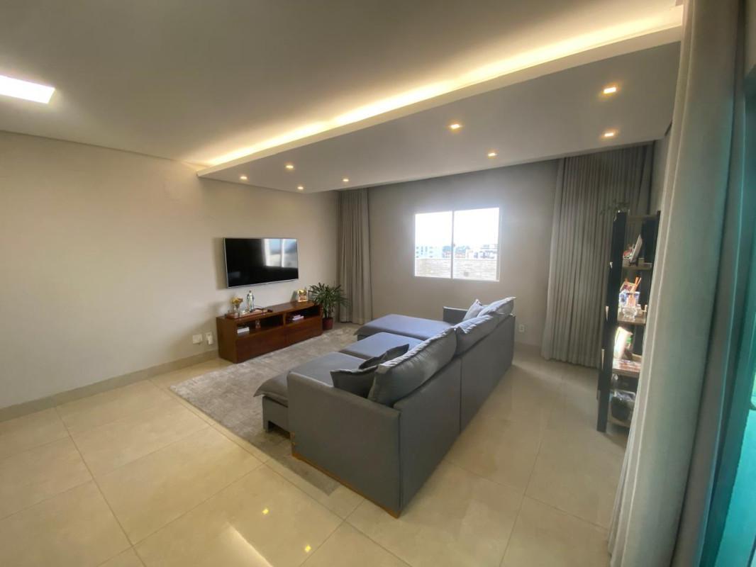 Cobertura, Jardim Industrial, 3 Quartos, 4 Vagas, 1 Suíte