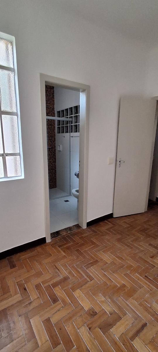 Apartamento, Floresta, 3 Quartos, 0 Vaga, 1 Suíte