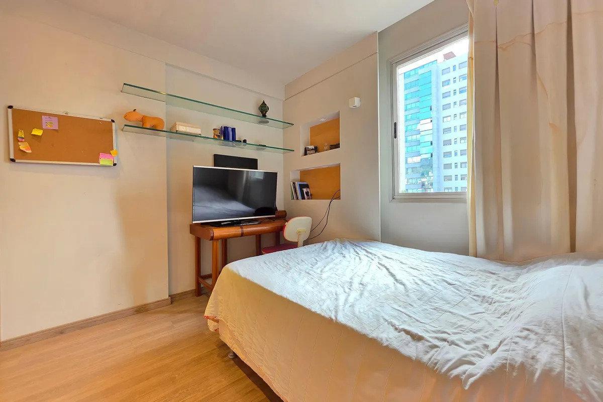 Apartamento, São Pedro, 3 Quartos, 2 Vagas, 1 Suíte