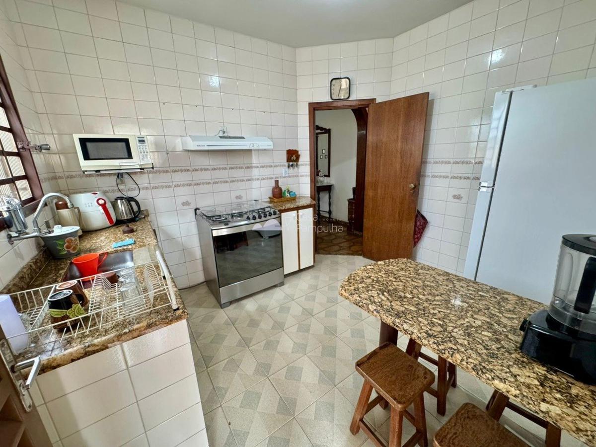 Casa, Santa Amélia, 3 Quartos, 4 Vagas, 1 Suíte