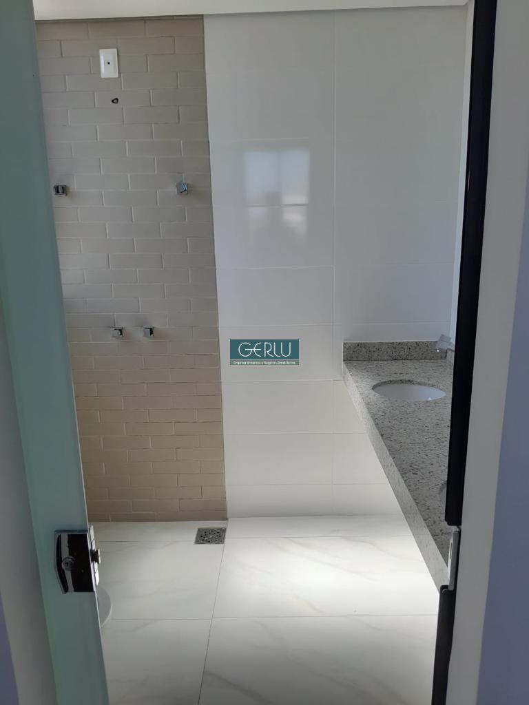 Apartamento, Centro, 3 Quartos, 2 Vagas, 1 Suíte