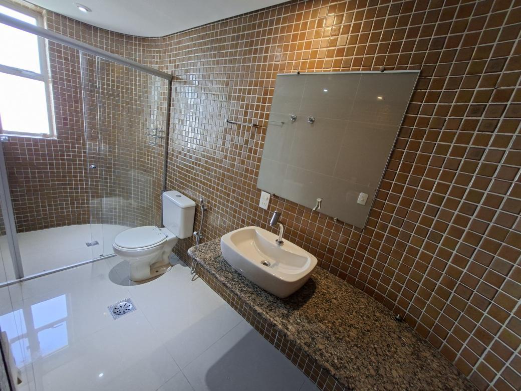 Apartamento, Funcionários, 4 Quartos, 2 Vagas, 1 Suíte