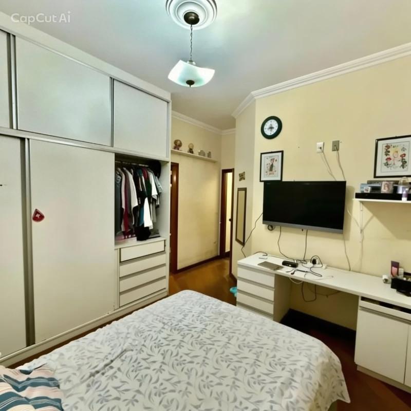 Casa, Castelo, 3 Quartos, 2 Vagas, 1 Suíte