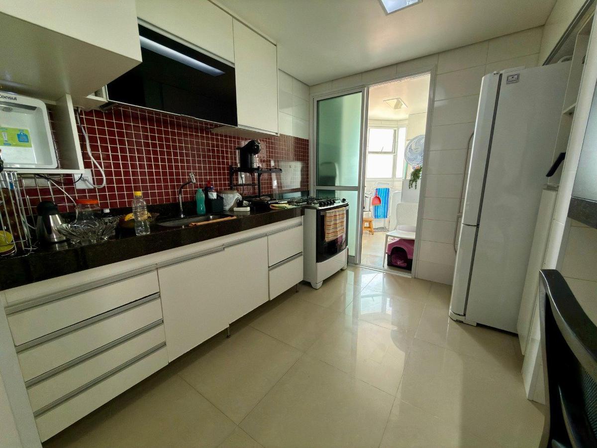 Apartamento, Itapoã, 3 Quartos, 2 Vagas, 2 Suítes