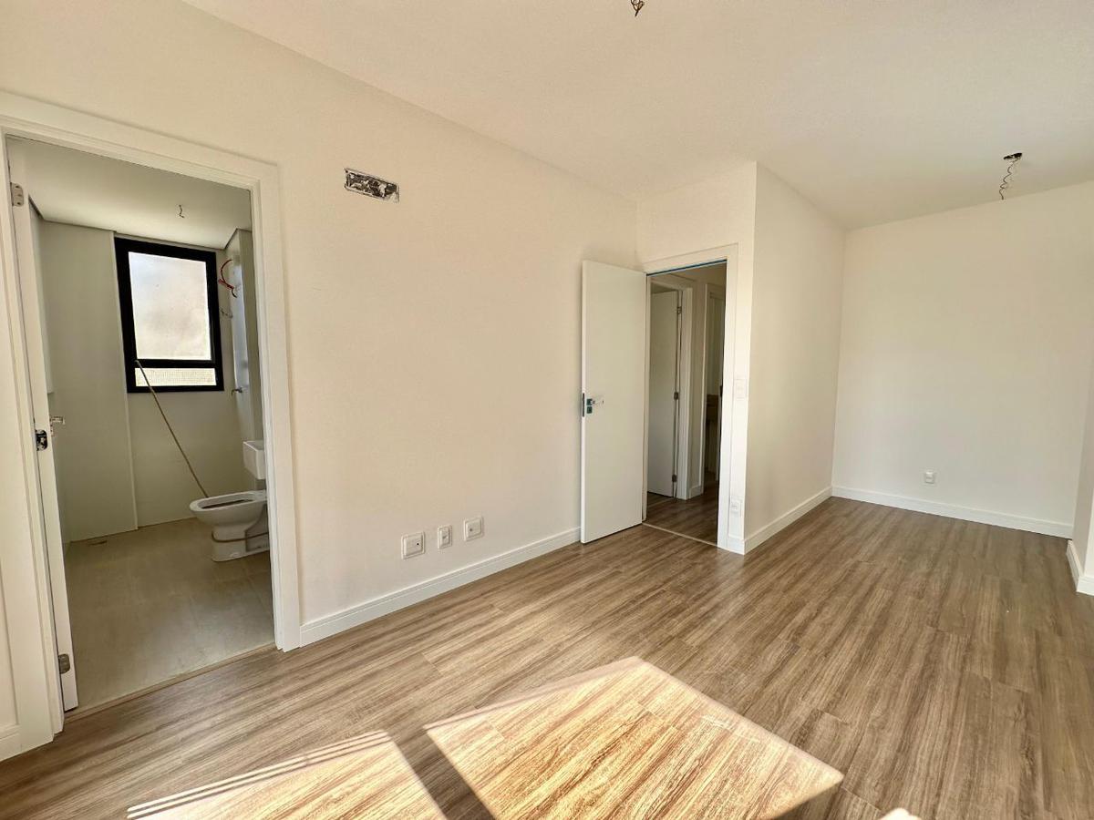Apartamento, Funcionários, 3 Quartos, 2 Vagas, 1 Suíte
