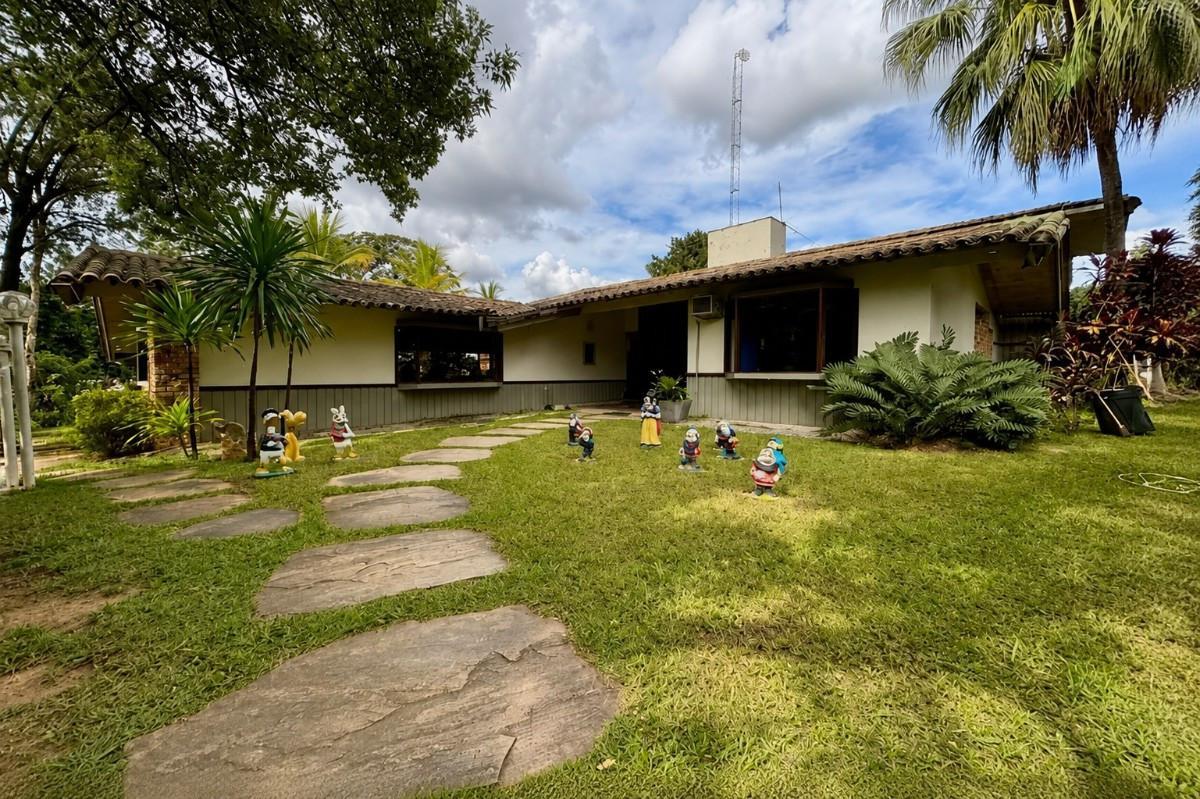 Casa, São Luiz (pampulha), 6 Quartos, 6 Vagas, 4 Suítes