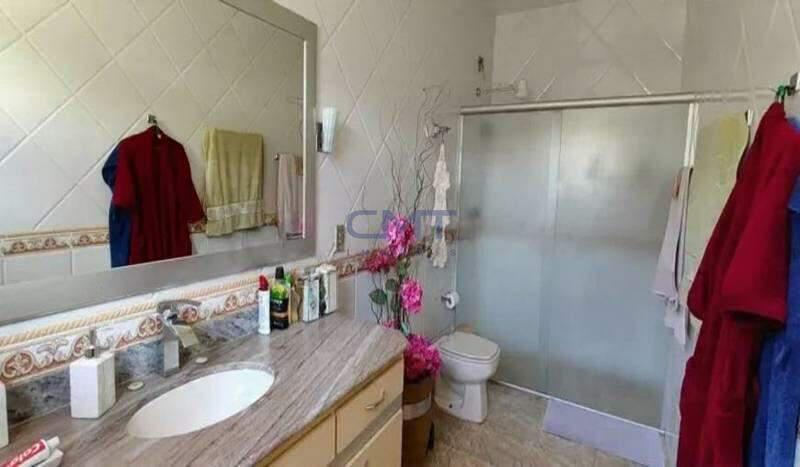 Casa, Luxemburgo, 5 Quartos, 4 Vagas, 2 Suítes