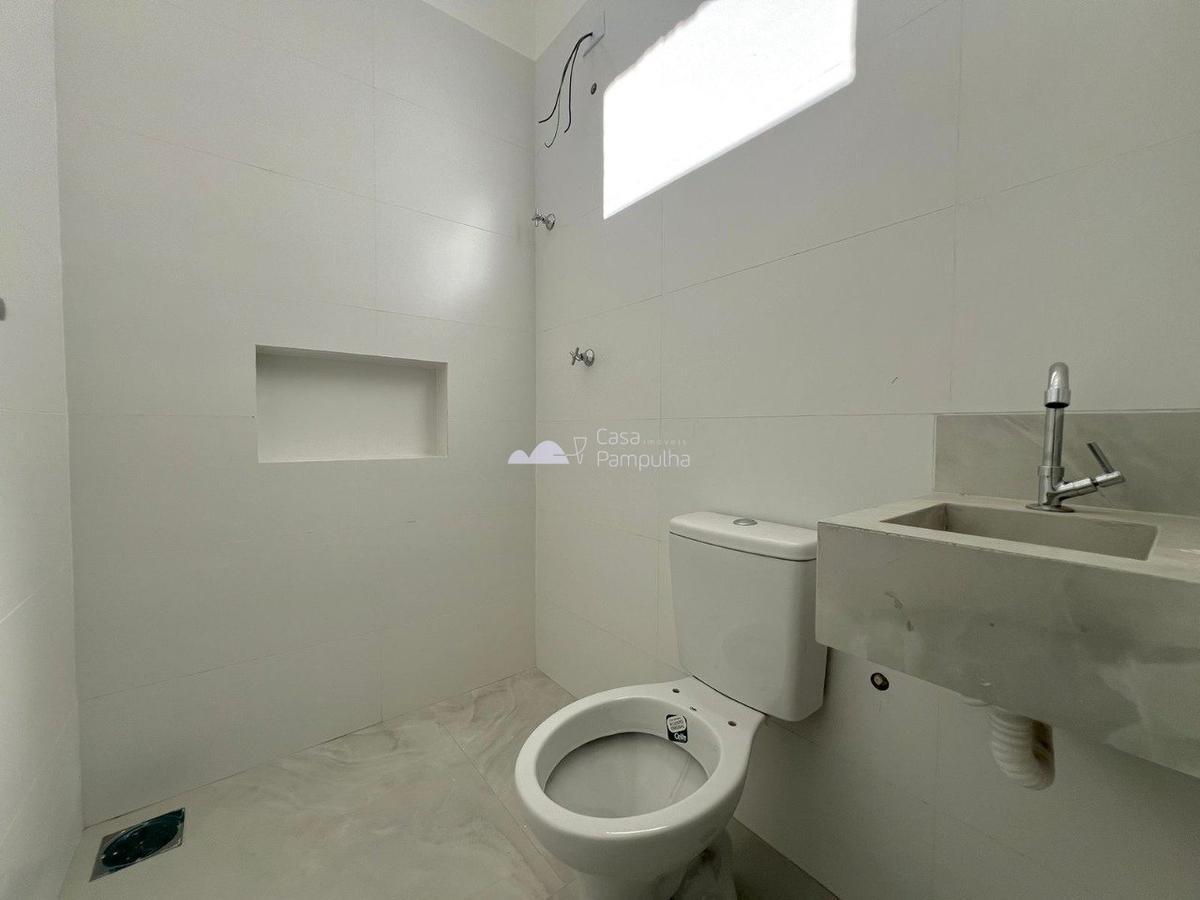 Casa, Planalto, 2 Quartos, 2 Vagas, 2 Suítes