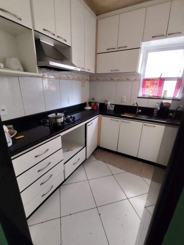 Apartamento, Santa Helena (barreiro), 3 Quartos, 1 Vaga