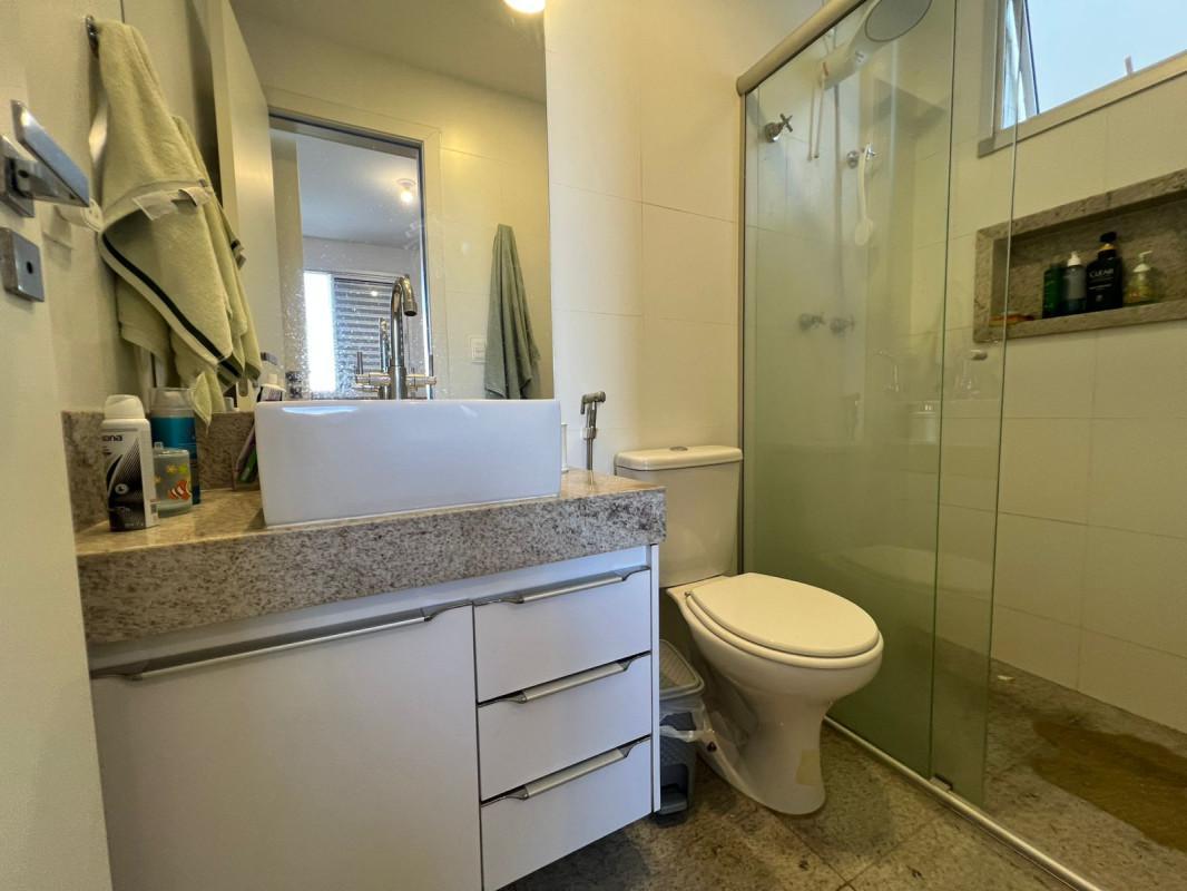 Apartamento, Sagrada Família, 3 Quartos, 2 Vagas, 1 Suíte
