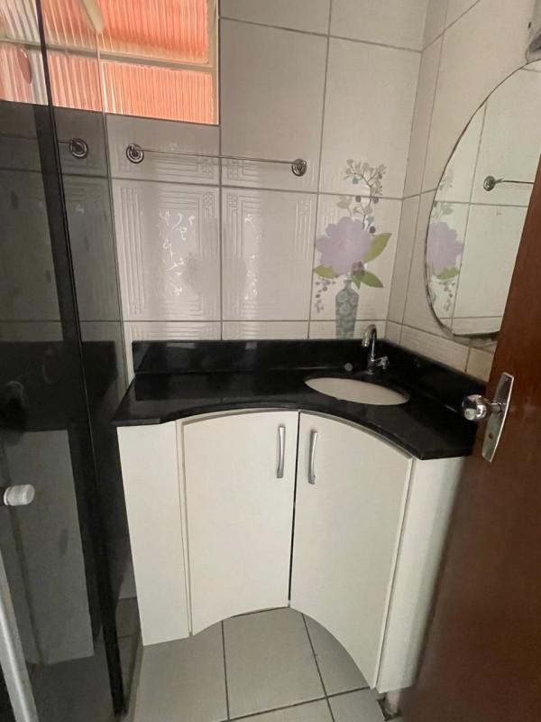 Casa, João Pinheiro, 2 Quartos, 3 Vagas, 1 Suíte