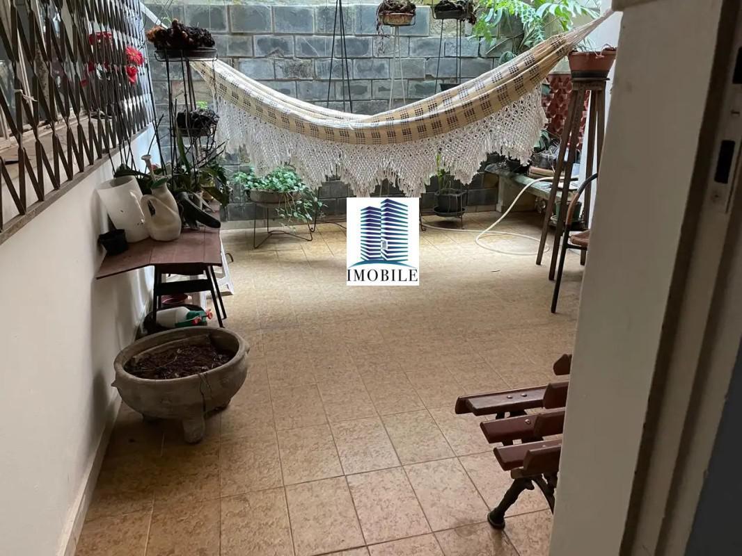 Casa, Cidade Nova, 4 Quartos, 2 Vagas, 1 Suíte
