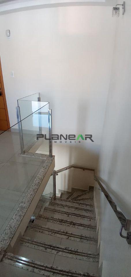 Cobertura, Jardim Riacho das Pedras, 4 Quartos, 3 Vagas, 2 Suítes
