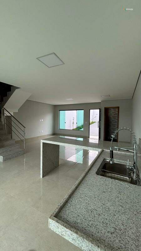 Casa, Liberdade, 3 Quartos, 4 Vagas, 1 Suíte