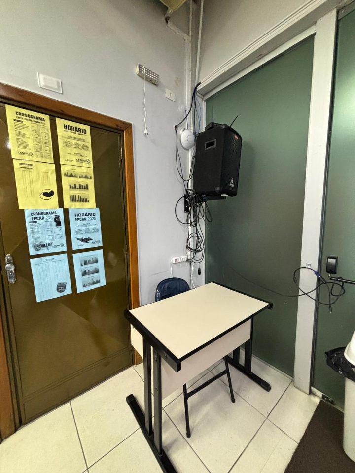 Andar, Liberdade, 0 Quarto, 13 Vagas