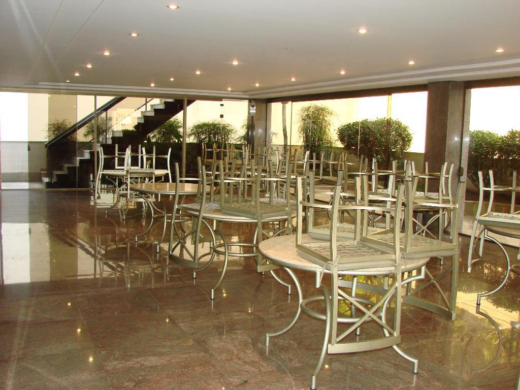 Apartamento, Funcionários, 4 Quartos, 3 Vagas, 2 Suítes
