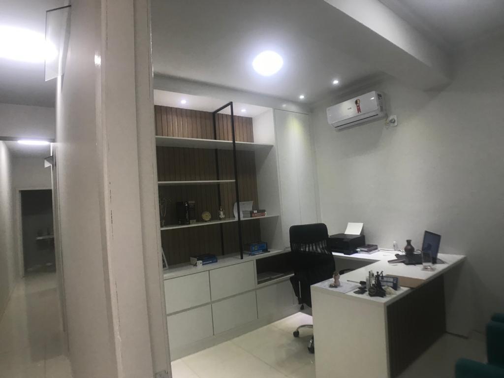 Andar, Centro, 0 Quarto, 0 Vaga