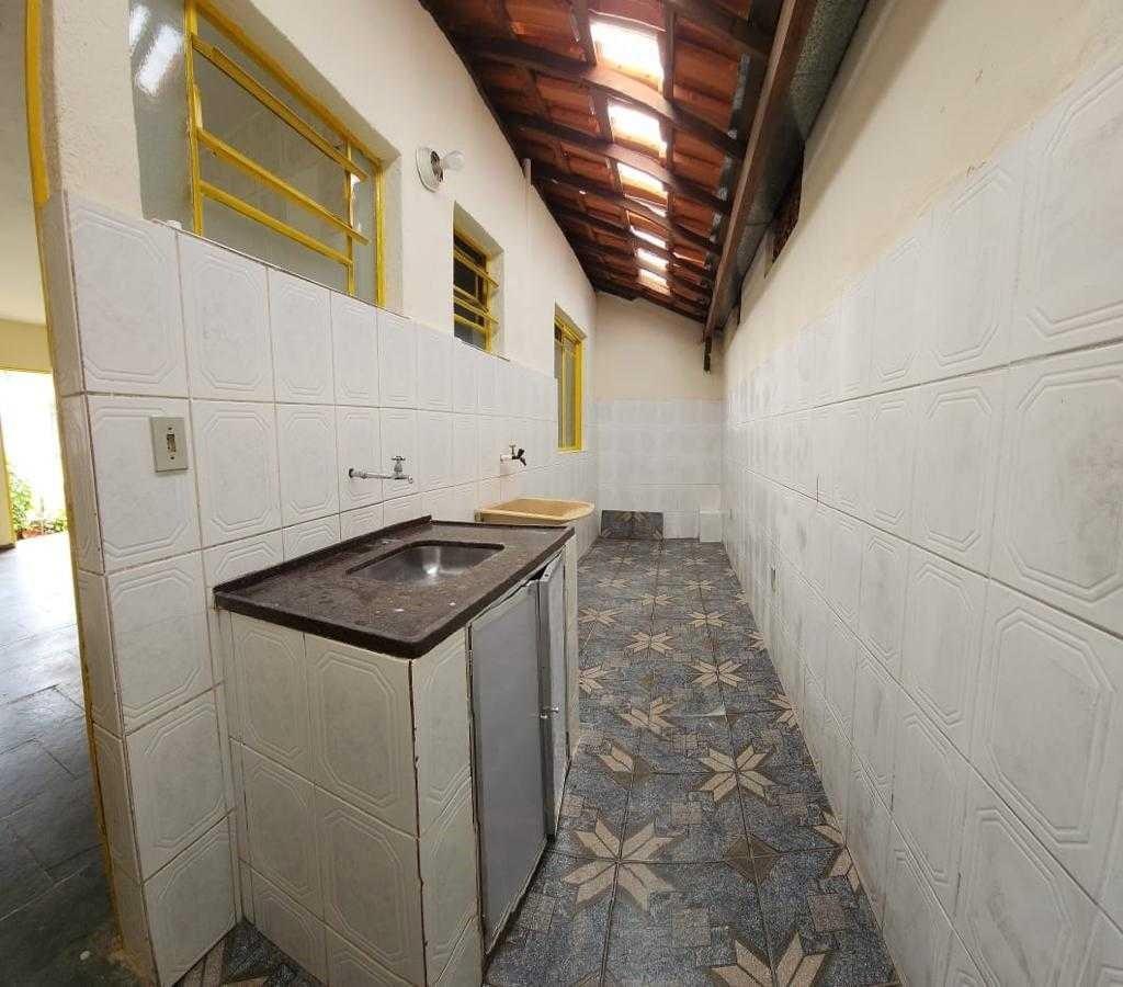 Casa, Palmeiras, 2 Quartos, 0 Vaga