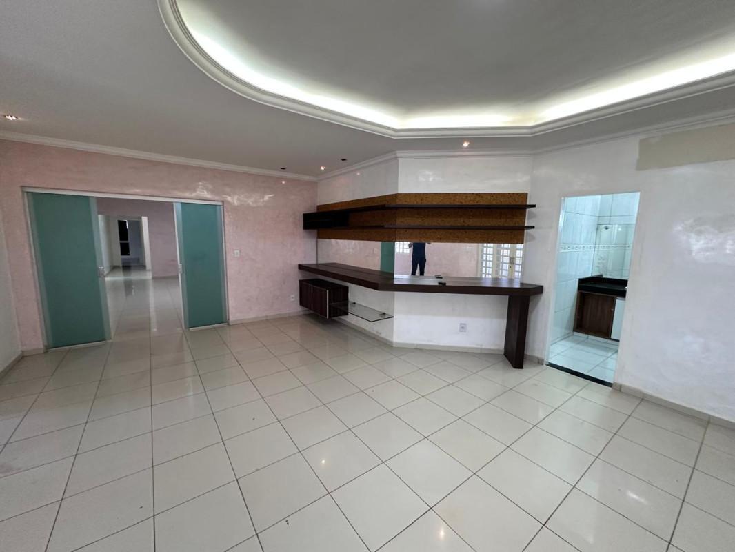 Casa, Chácaras Reunidas Santa Terezinha, 6 Quartos, 20 Vagas, 5 Suítes