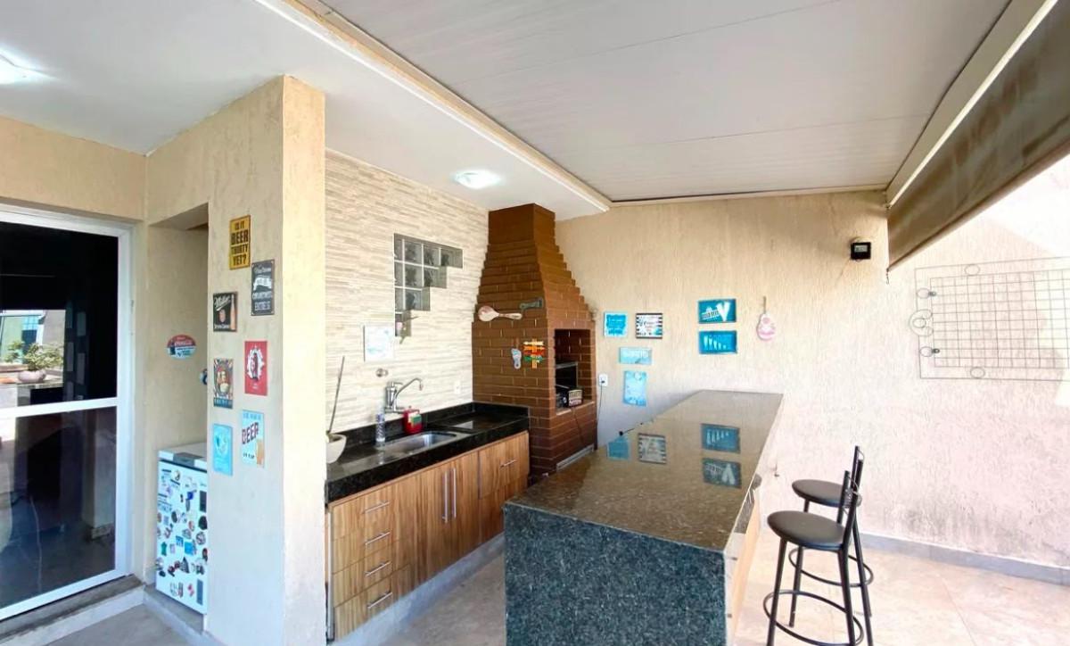Cobertura, União, 6 Quartos, 2 Vagas, 1 Suíte
