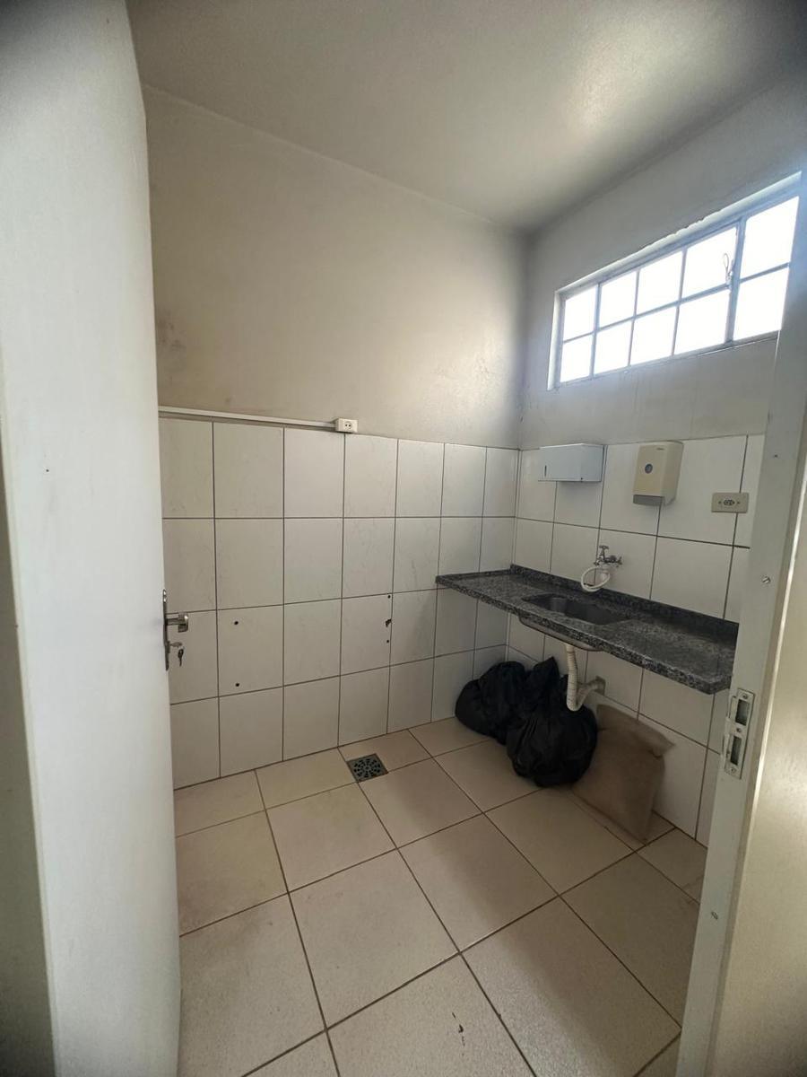 Andar, Centro, 0 Quarto, 0 Vaga