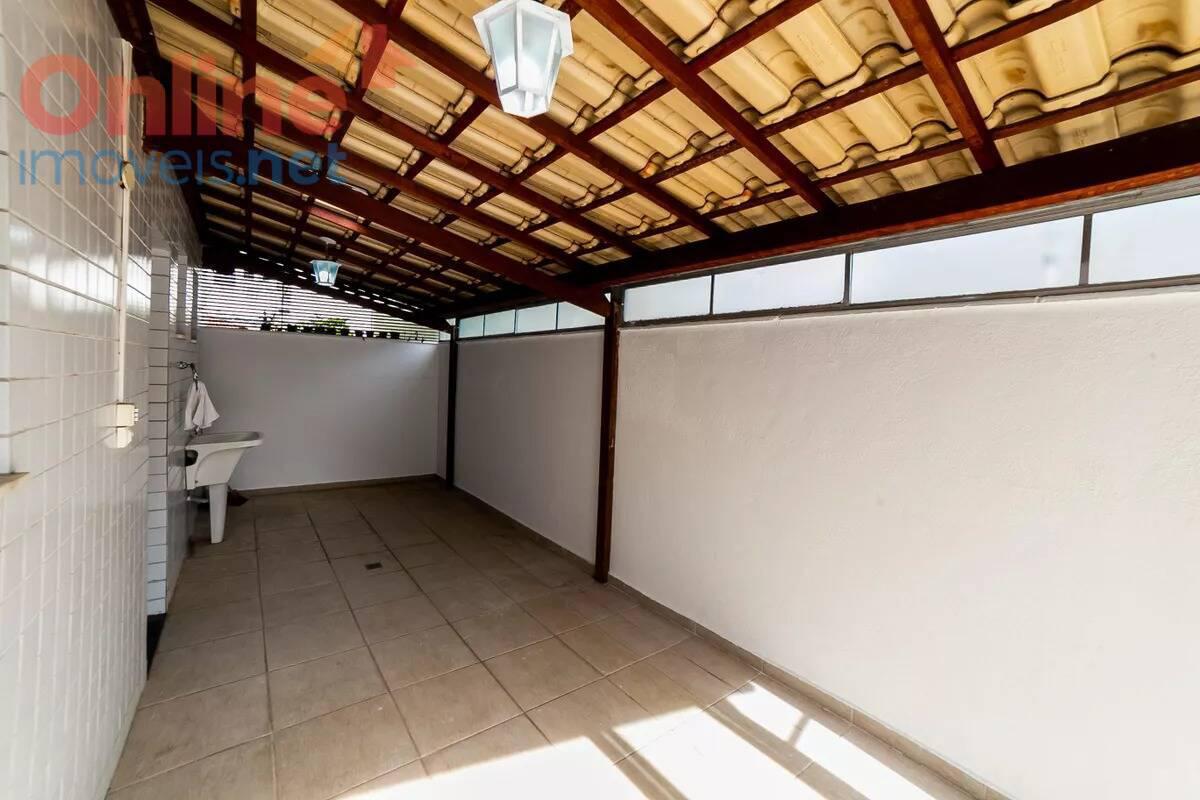 Apartamento, Serra, 4 Quartos, 0 Vaga, 1 Suíte