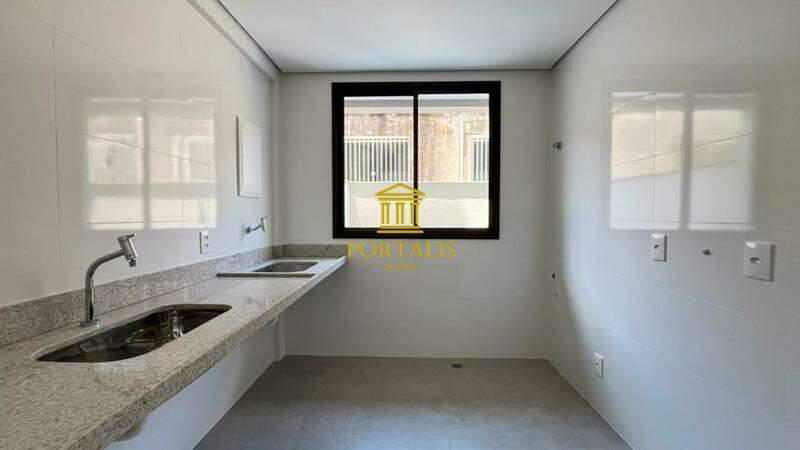 Apartamento, Prado, 3 Quartos, 2 Vagas, 2 Suítes