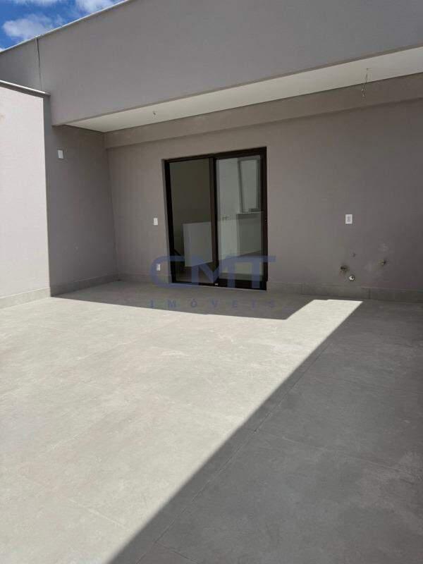 Cobertura, Funcionários, 3 Quartos, 2 Vagas, 1 Suíte