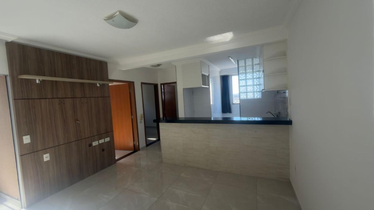 Apartamento, Paulo VI, 2 Quartos, 0 Vaga