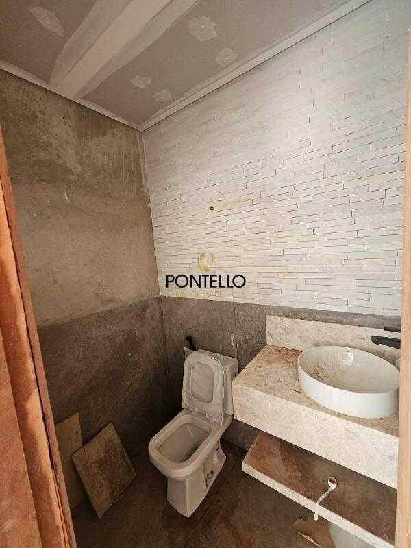 Casa, Jardim Europa, 4 Quartos, 3 Vagas, 1 Suíte
