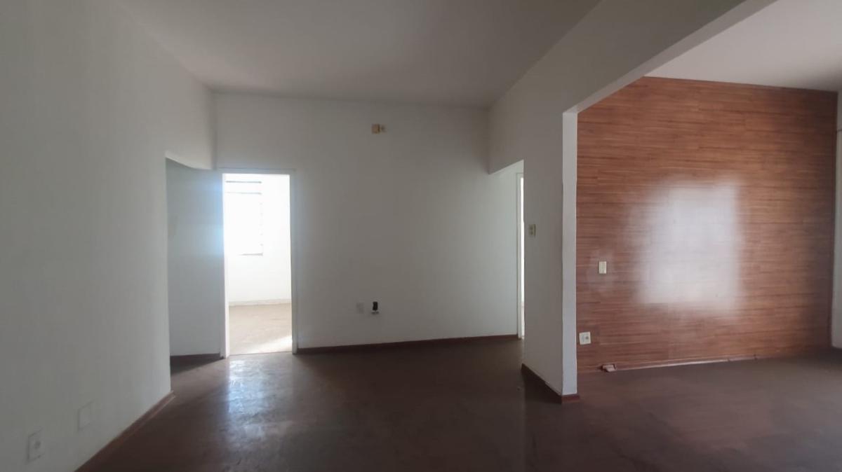 Casa Comercial, Venda Nova, 6 Quartos, 1 Vaga