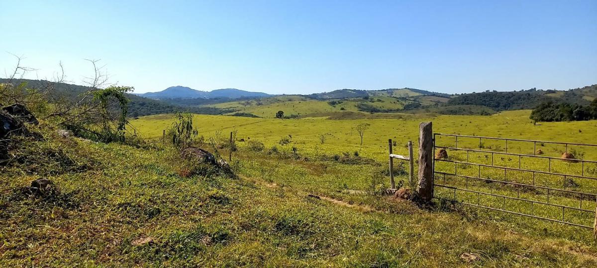 Fazenda, Zona Rural, 3 Quartos, 0 Vaga