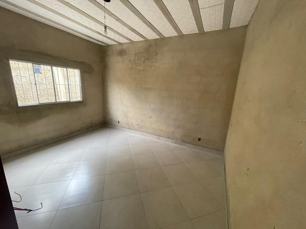 Casa, Centro, 2 Quartos, 15 Vagas, 1 Suíte