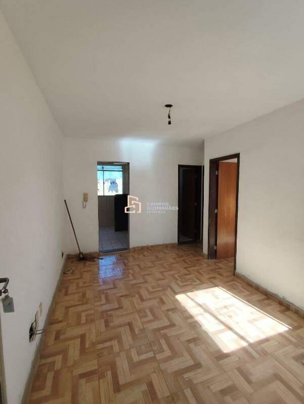 Apartamento, Solar do Barreiro, 2 Quartos, 1 Vaga
