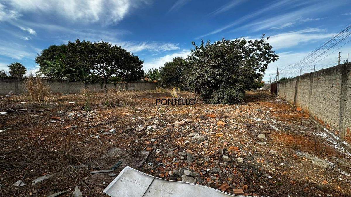 Lote, Indústrias, 0 Quarto, 0 Vaga