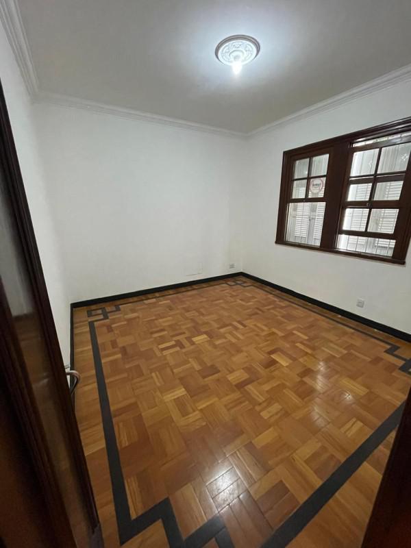 Casa, Lourdes, 5 Quartos, 0 Vaga, 1 Suíte